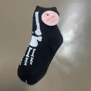 Kids Size Black Skeleton Pattern Socks New! Size 7-8.5