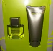 KENNETH COLE REACTION 2 PC 1.7 OZ MEN COLOGNE & BODY GIFT SET