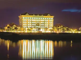 潘塔奇河畔飯店&度假村Ban Thach Riverside Hotel & Resort