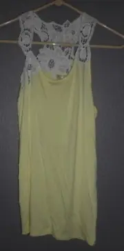 DESIGN HISTORY Embellished Citron Yellow/White Lace TANK TOP STRETCHY sz M NWT