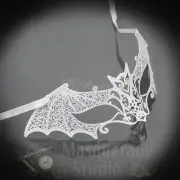 Womens Filigree Metal Laser-Cut Bat Halloween Masquerade Ball Mask [White]