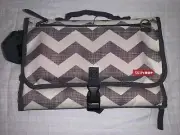 SKIP HOP Diaper Bag Clutch Changing Gray White Portable Handheld Convenient NEW