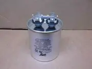 7.5 MFD x 440 VAC Round Run Capacitor