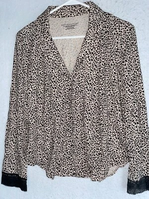 Victoria Secret Pajama top long sleeve soft modal women's sz S animal print Lace