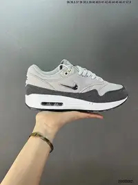 在飛比找Yahoo!奇摩拍賣優惠-Nike Air Max Tavas Max87小氣墊男女休