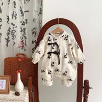 在飛比找蝦皮購物優惠-嬰兒衣服中國風寶寶連身衣新中式百天滿月爬爬服週歲寶寶衣服國潮
