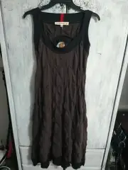 Aimee Chalkboard Crinkle Sleeveless Midi Taupe Dress NWT Size Medium