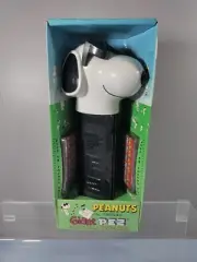 NEW 2003 PEANUTS GIANT PEZ MUSICAL CANDY ROLL DISPENSER SNOOPY JOE COOL