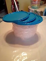[Tupperware] Big Wonders 3 Cup Large Cereal or Salad Bowls Blue