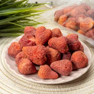 草莓乾 果乾 季節限定 好吃又脆 大顆粒 好吃 嘟嘟本舖