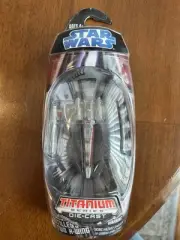 Star Wars Titanium Series - Wedge Antilles's Red Two X-Wing
