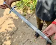 30" BEAUTIFUL CUSTOM HAND MADE DAMASCUS STEEL HUNTING MEDIEVAL BATTLE SWORD
