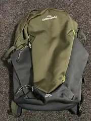 Kathmandu Trailhead Backpack 25 Litre. New.