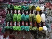 10 Skeins DMC Laine Colbert Tapestry Wool Yarn Green Yellow 8 Metres Per Skein