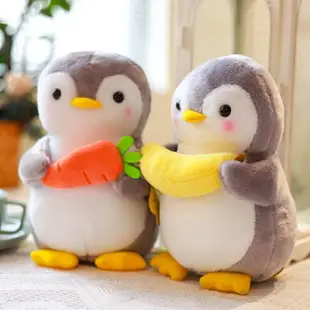 可愛企鵝公仔抱水果仿真企鵝情侶毛絨玩具寶寶睡覺抱枕玩偶布娃娃