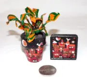 Miniature Dollhouse Hand Painted Folk Art Picture House Clay Plant Pot Potted JS