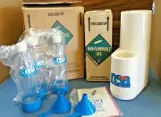 Vintage NSA Sparkling Water Carbonation System NEW OLD STOCK WITH WATER BOTTLES