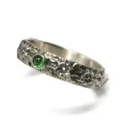 Tiny 3mm Tsavorite Ring Flower Chain 925 Sterling Silver