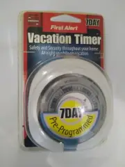 First Alert 7 Day Vacation Timer - NEW