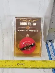 DUNCAN TOY'S Authentic Wooden SUPER TOURNAMENT YO-YO Replica Red Black