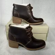 Clarks Maypearl Flora 28391 Dark Tan Leather Lace Up Ankle Boots Womens Size 5 M