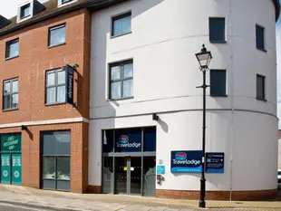 旅屋飯店 - 奇切斯特市中心Travelodge Chichester Central