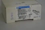 New Telemecanique XS618B1NAM12 Proximity Switch Sensor