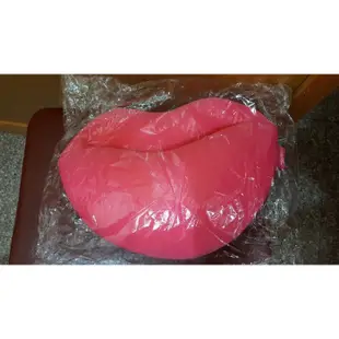 【全新出清】Etude House 正品 粉紅 唇形 抱枕 交換禮物 聖誕禮物 新年禮物 情人節 禮物 傢俱 家飾 佈置