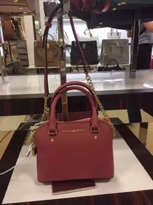 【全新正貨私家珍藏】Michael Kors Cindy 新款 鬱金香十字紋手提斜挎mini貝殼包