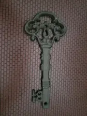 Metal Skeleton Key Decor/ Wall Decor