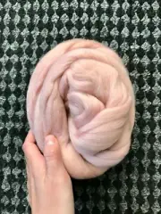 2 oz Shell merino wool roving 22.5 micron for Spinning Felting Weaving