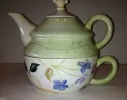 Tracy Porter Hand Painted The Evelyn Collection Tea Green Personal Teapot w Cup