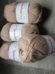 PRICE REDUCED LOT OF 4 SKEINS OF MARY MAXIM DK YARN