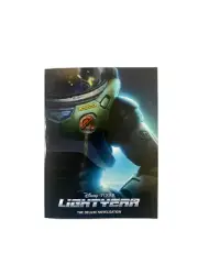 THE DELUXE NOVELISATION DISNEY. PIXAR lightYear