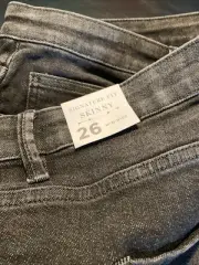 Lane Bryant Skinny Mid Rise 26 NWT Black