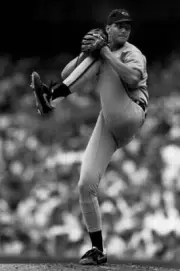 Ben McDonald Baltimore Orioles pitches 1990s Old Photo 3