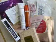 Beauty Bundle Urban Decay, Olaplex, Tocca, Dr Dennis Gross New