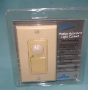 NEW NOS - Leviton Decora Motion Activated Light Control No. 6780-I = 606-6780-I