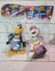 VTG Mcdonalds Space Jam Toon Squad Daffy Duck & Bugs Bunny Plush Toy 1996 Jordan
