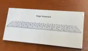 Apple Magic Keyboard (Wireless, Rechargable) (US English) - Silver