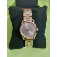 在飛比找蝦皮購物優惠-COACH 女用玫瑰金鋼錶帶手錶(全新品)