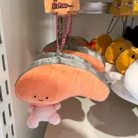 在飛比找蝦皮購物優惠-現貨🇯🇵 三麗鷗 kirimi醬 切片妞 sanrio 鮭魚