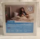 Linenspa - Premium Mattress Protector - White - King