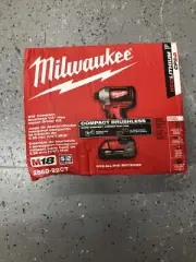 Milwaukee M18 2850-22CT 18V 1/4'' Brushless Impact Driver - Red