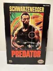 NECA Predator Schwarzenegger Action Figure New