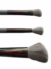 Laruce: 3-Piece Brush Set: Angled Shadow, Tapered Blending & Angled Contour -New