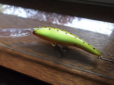 Custom Painted Older Rapala Deep Tail Dancer TDD-11 CH Rootbeer