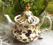 GANZ PORCELAIN CHINA TEAPOT - FRUIT