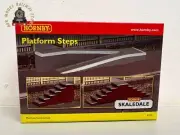 Hornby R7371 OO Gauge Platform Steps