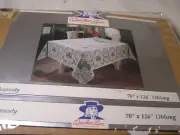 NEW QUAKER LACE Rhapsody Tablecloth Oblong 70"x126" NOS NICE.